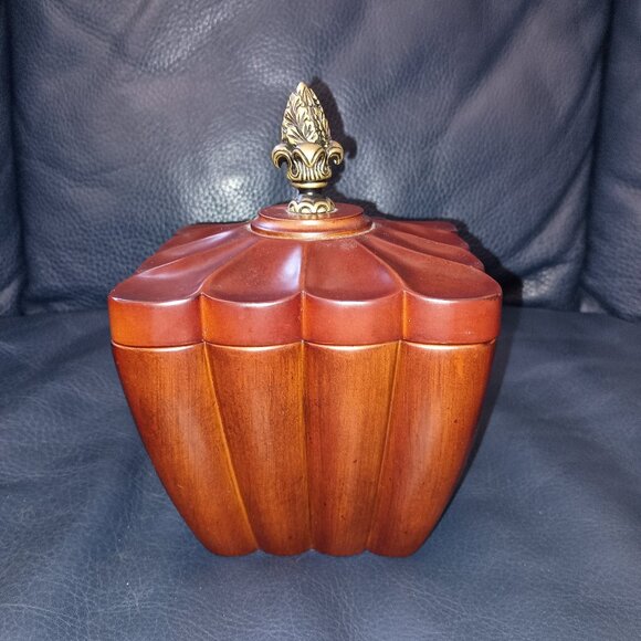 Bombay Musical Ring Jewelry Box - Picture 1 of 5